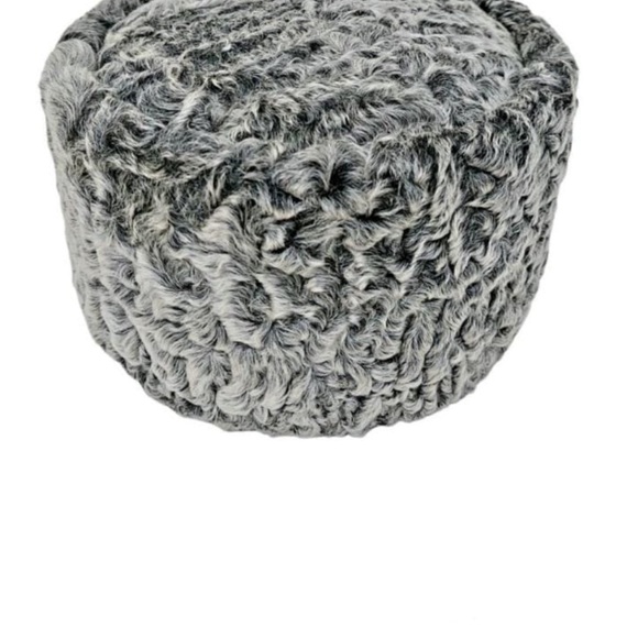 Very expensive karakul hat - Picture 2 of 2